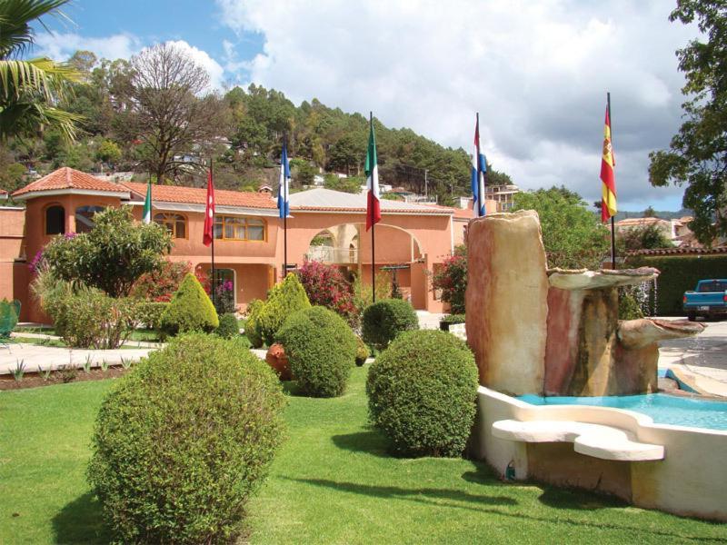 Hotel Arrecife De Coral San Cristóbal de Las Casas Екстериор снимка
