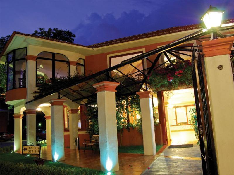 Hotel Arrecife De Coral San Cristóbal de Las Casas Екстериор снимка